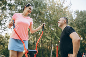 Lire la suite à propos de l’article Un suivi personnalisé à Tournan en Brie : Comment un entraîneur personnel vous aidera à atteindre vos objectifs de fitness